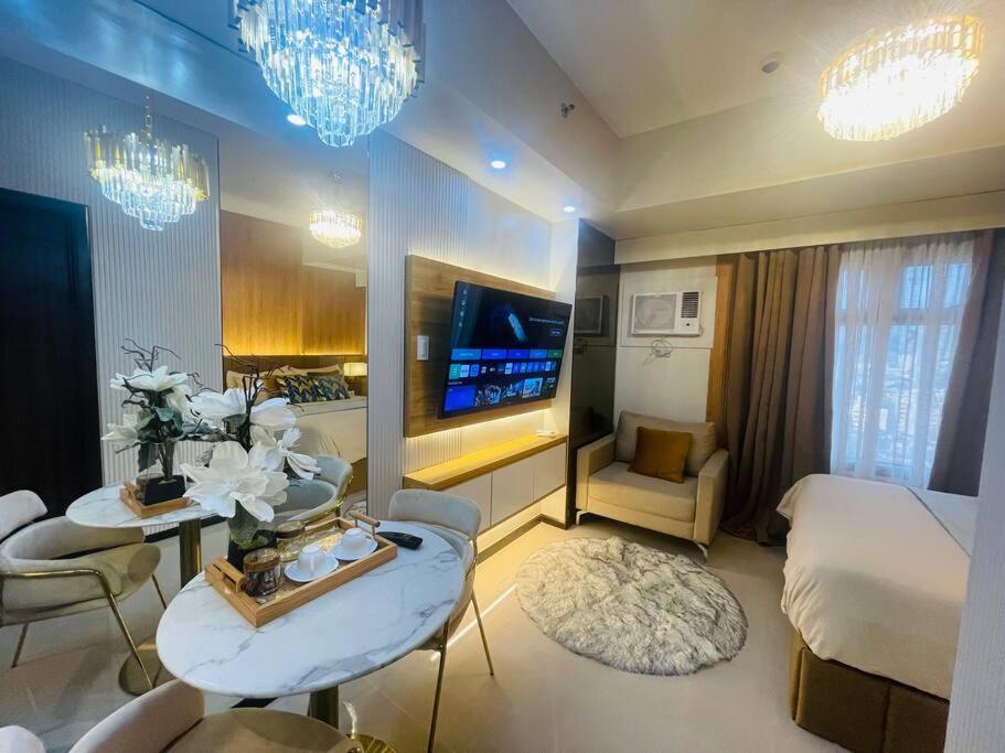 Marias Suite Near Manila Bay Free Use Of Pool エクステリア 写真