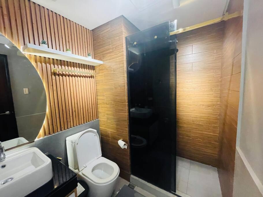 Marias Suite Near Manila Bay Free Use Of Pool エクステリア 写真