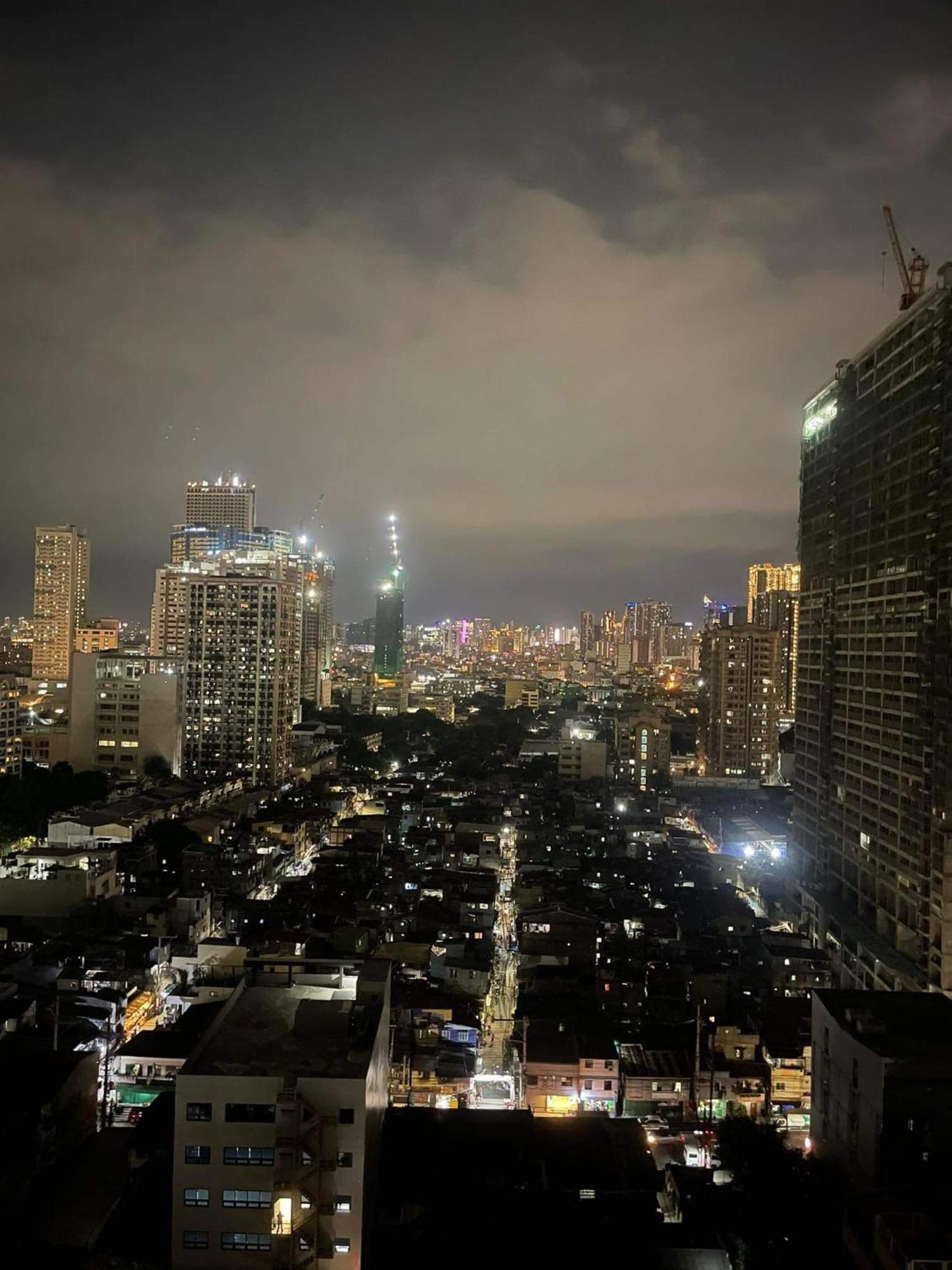 Marias Suite Near Manila Bay Free Use Of Pool エクステリア 写真